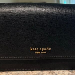 Large Kate Spade Chain wallet